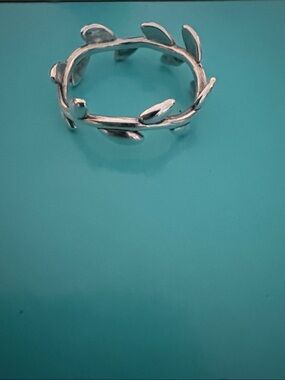 Tiffany Paloma Picasso Olive Leaf Branch Ring -Silver